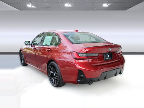 Used 2026 BMW 330i Sedan w/ M Sport Package RWD image 3