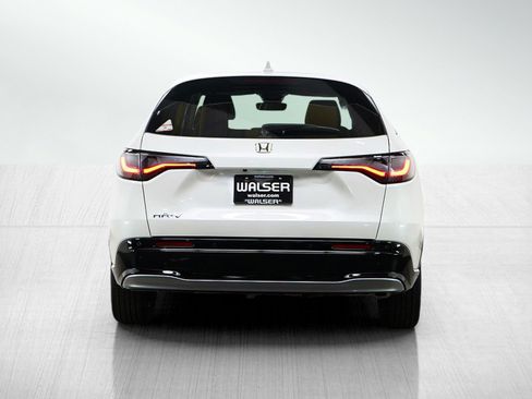Used 2024 Honda HR-V EX-L image 4