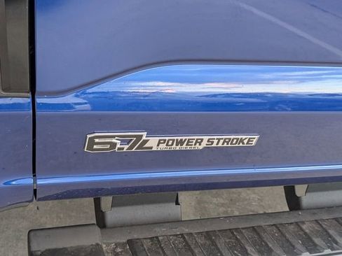 New 2026 Ford F250 XLT w/ XLT Premium Package AWD/4WD image 7