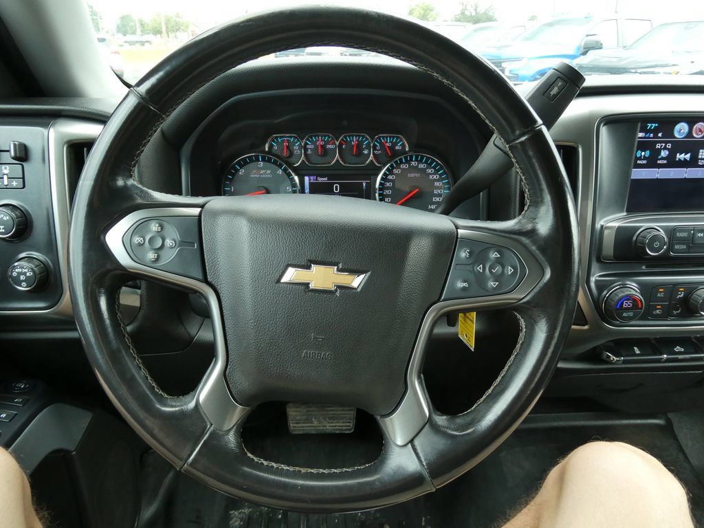 Used 2018 Chevrolet Silverado 1500 LT w/ All Star Edition AWD/4WD image 29