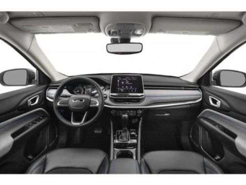 Used 2022 Jeep Compass Latitude w/ Sun and Sound Group AWD/4WD image 11