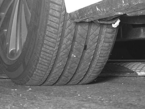 Used 2025 Lexus ES 350 w/ Premium Package image 13