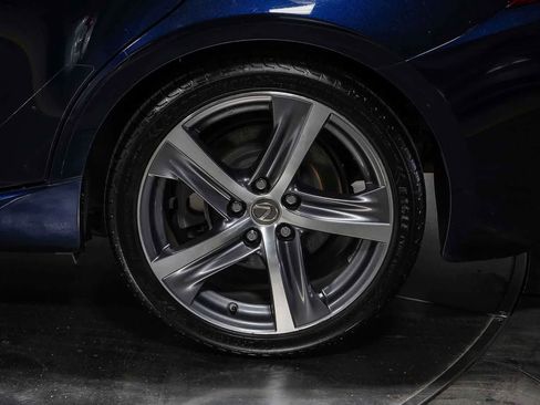 Used 2019 Lexus IS 300 w/ Navigation Package RWD image 10