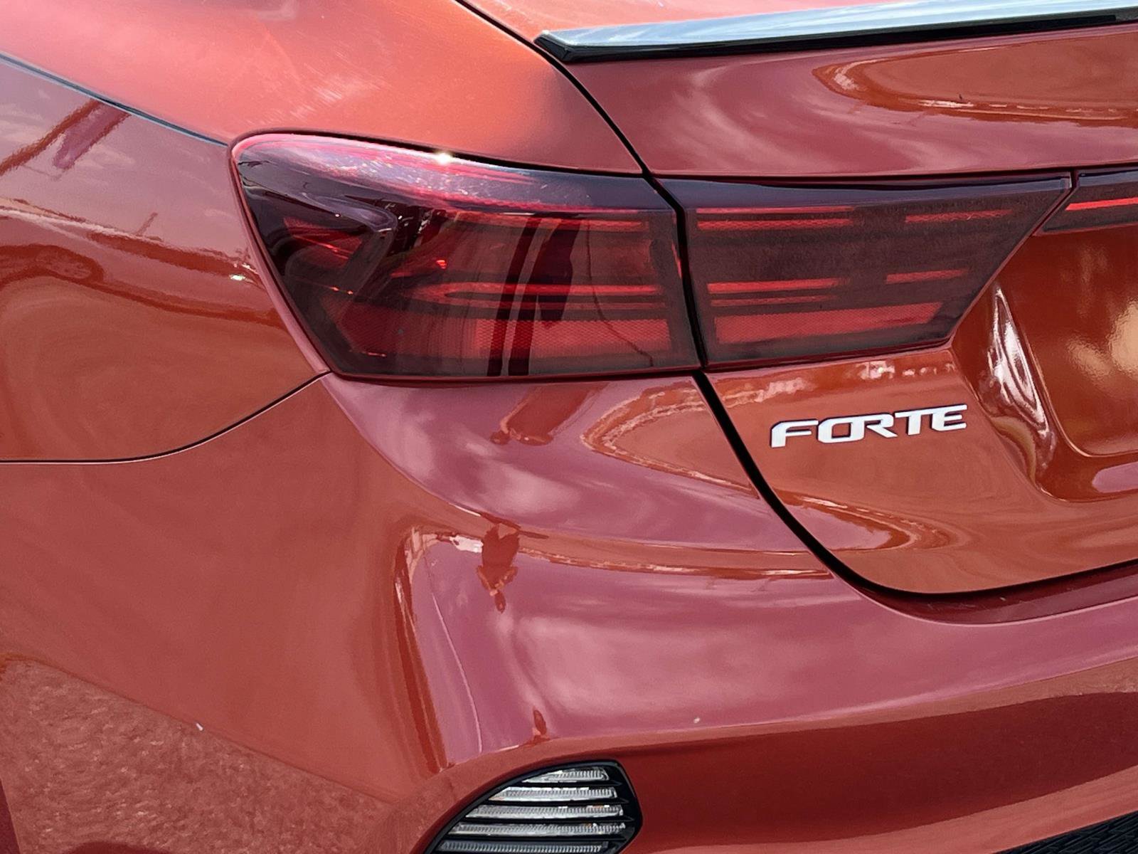 Used 2022 Kia Forte GT-Line w/ GT-Line Technology Package FWD image 6