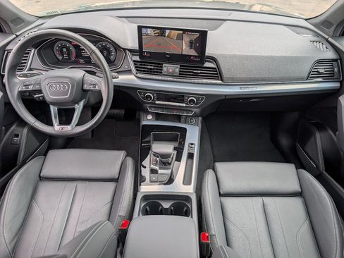 Used 2025 Audi Q5 2.0T Premium Plus AWD/4WD image 4
