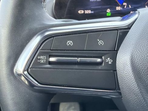 Used 2025 Chevrolet Equinox EV LT w/ Convenience Package FWD image 26