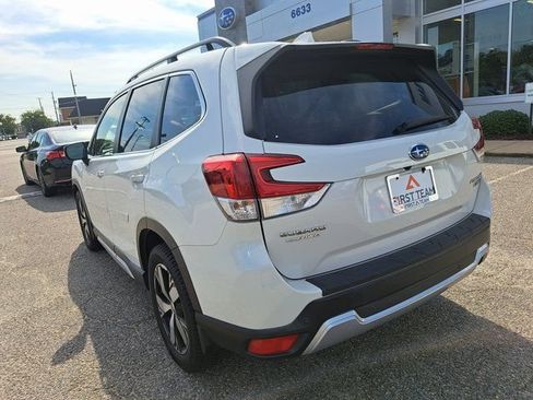 Used 2020 Subaru Forester Touring AWD/4WD image 4