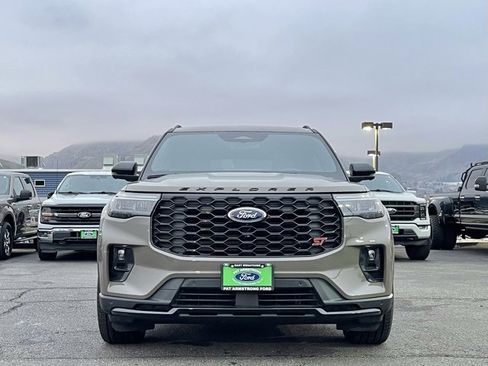 New 2026 Ford Explorer ST w/ Sun And Sound Package image 5