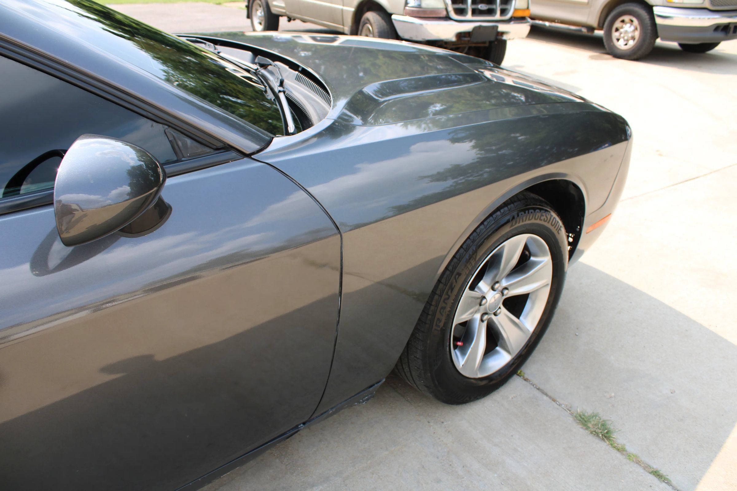 Used 2018 Dodge Challenger SXT RWD image 10