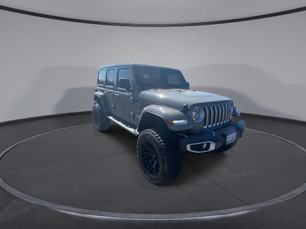 Used 2023 Jeep Wrangler Unlimited Sahara w/ Cold Weather Group AWD/4WD image 3