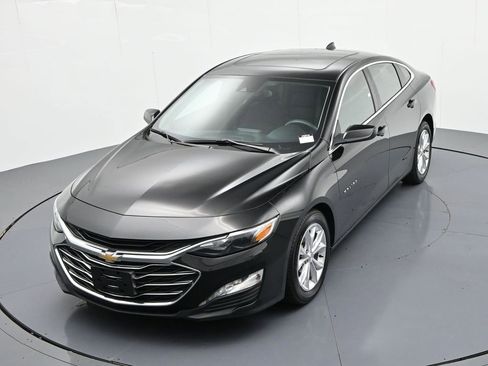 Used 2023 Chevrolet Malibu LT FWD image 23