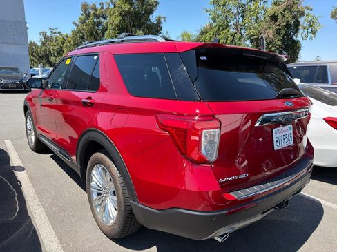 Used 2021 Ford Explorer Limited w/ Hybrid Equipment Group 310A AWD/4WD image 4