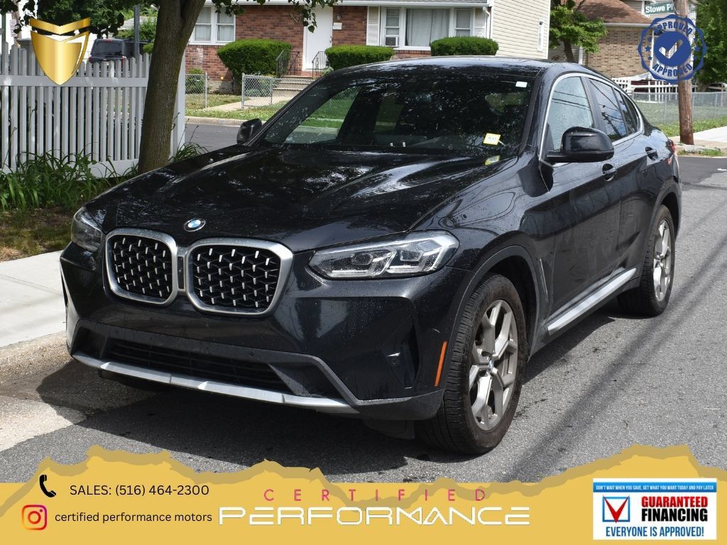 Used 2024 BMW X4 xDrive30i w/ Parking Assistance Package AWD/4WD image 1