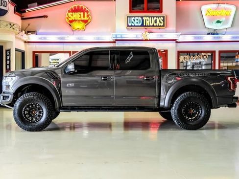 Used 2020 Ford F150 Raptor w/ Equipment Group 802A Luxury image 11
