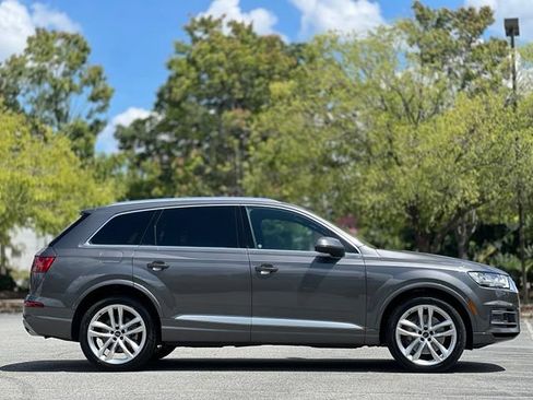 Used 2018 Audi Q7 3.0T Prestige w/ Prestige Package AWD/4WD image 4