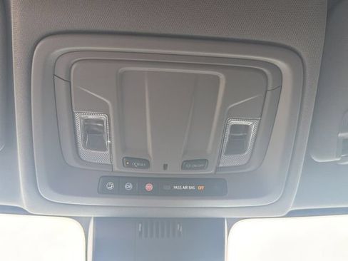Used 2023 Chevrolet Silverado 1500 RST AWD/4WD image 41