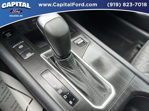 Used 2025 Nissan Kicks SV w/ SV Premium Package FWD image 31