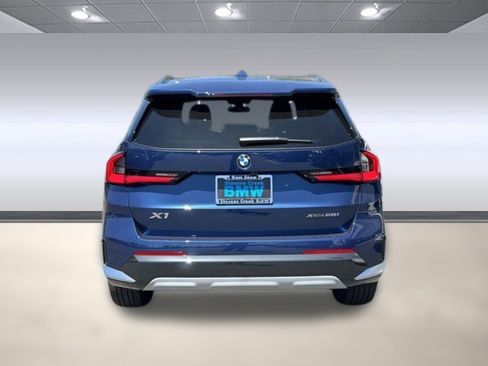 Used 2025 BMW X1 xDrive28i w/ Convenience Package AWD/4WD image 10