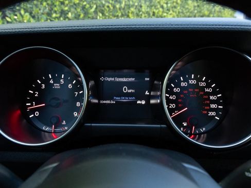 Used 2019 Ford Mustang Shelby GT350R w/ GT350R Equipment Group 920A image 58