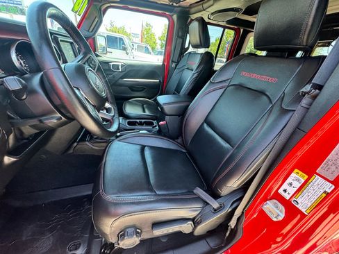 Used 2018 Jeep Wrangler Unlimited Rubicon AWD/4WD image 14
