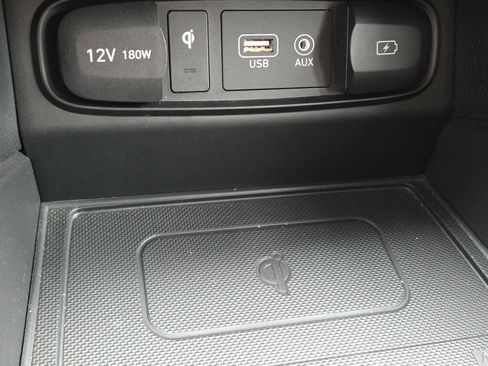 Used 2020 Hyundai Santa Fe SEL w/ Convenience Package image 26