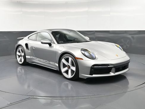 Certified 2025 Porsche 911 Turbo AWD/4WD image 10