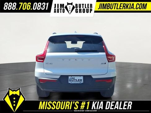 Used 2026 Volvo XC40 B5 Plus AWD/4WD image 21