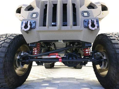 Used 2025 Jeep Gladiator Sport AWD/4WD image 13