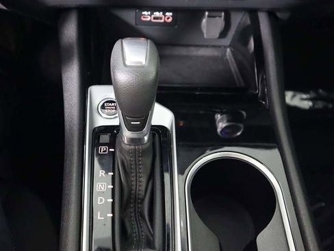 Used 2024 Nissan Altima 2.5 SV image 41