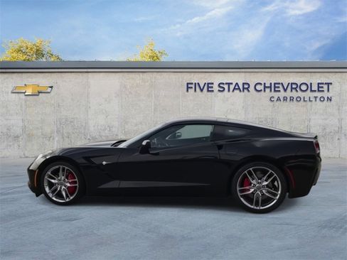 Used 2019 Chevrolet Corvette Stingray Coupe w/ 2LT Preferred Equipment Group image 6
