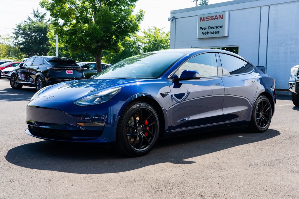 Used 2023 Tesla Model 3 Performance AWD/4WD image 3