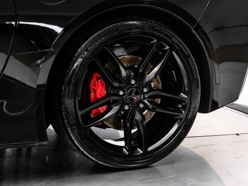 Used 2016 Chevrolet Corvette Stingray Coupe w/ 3LT Preferred Equipment Group RWD image 66