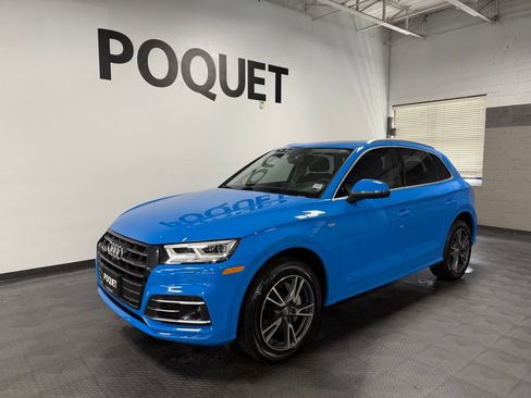 Used 2020 Audi Q5 e Prestige w/ Prestige Package AWD/4WD image 2