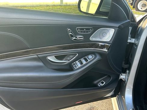 Used 2016 Mercedes-Benz S 550 Sedan image 15