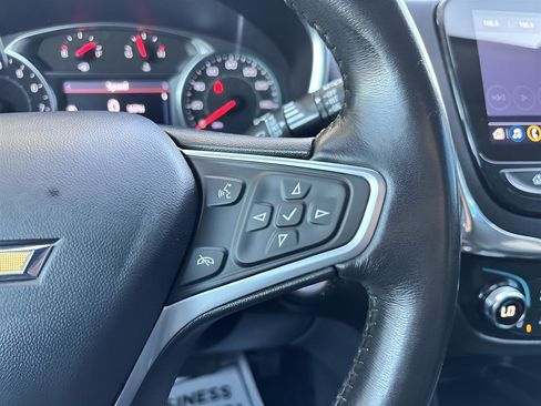 Used 2022 Chevrolet Equinox Premier image 23