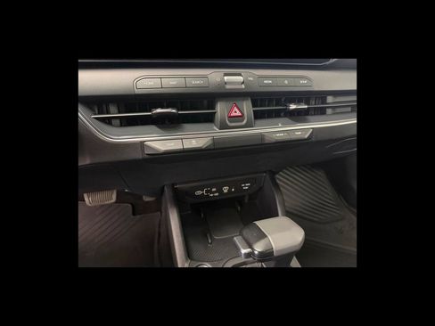 Used 2025 Kia K4 EX FWD image 23
