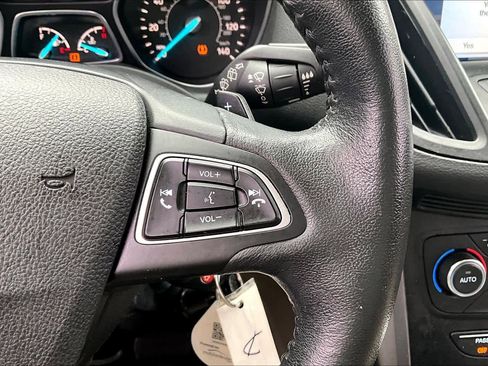 Used 2017 Ford Escape SE w/ SE Leather Comfort Package image 23