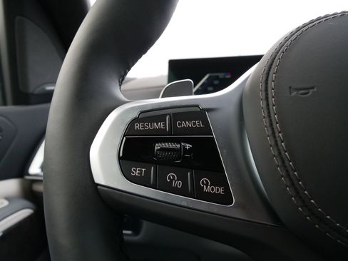 New 2026 BMW X7 xDrive40i w/ Executive Package image 24