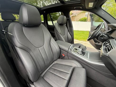 Used 2019 BMW X5 xDrive40i w/ Off-Road Package AWD/4WD image 28