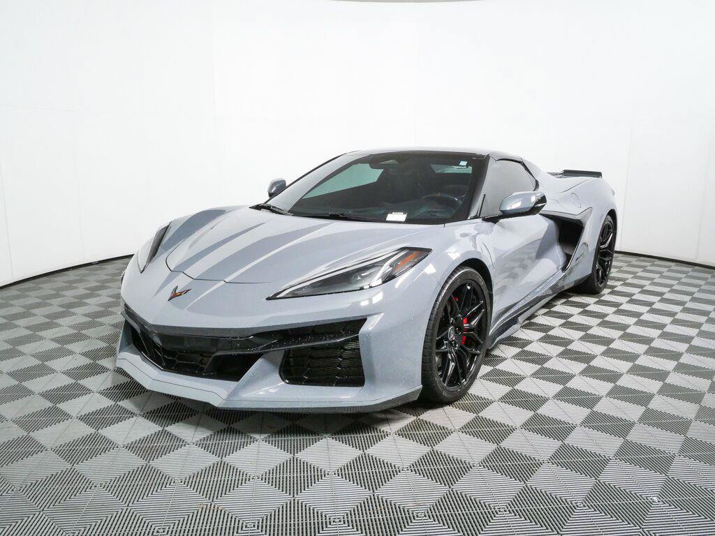 Used 2024 Chevrolet Corvette Z06 RWD image 1