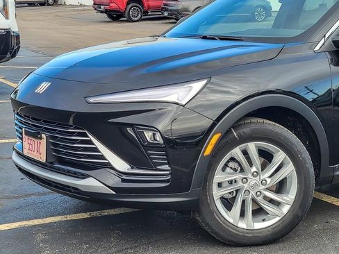 New 2026 Buick Envista Preferred w/ Convenience I Package image 3