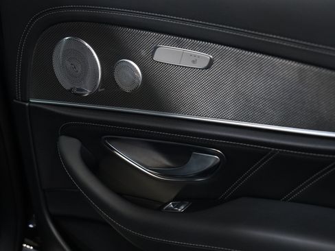 Used 2019 Mercedes-Benz E 63 AMG S image 29