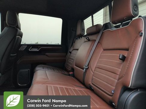 Used 2024 GMC Sierra 3500 Denali Ultimate AWD/4WD image 26
