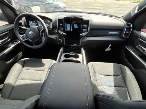 New 2026 RAM 1500 4x4 Crew Cab image 13