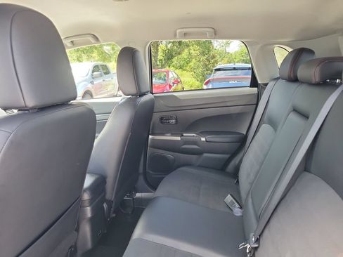Used 2025 Mitsubishi Outlander Sport AWD image 24