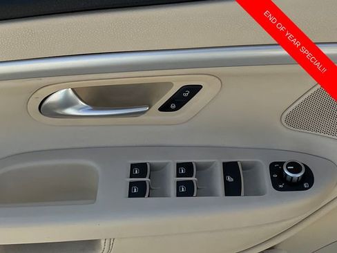 Used 2014 Volkswagen Eos Komfort image 13