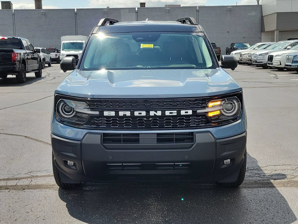 New 2026 Ford Bronco Sport Outer Banks w/ Outer Banks Tech Package+ AWD/4WD image 2