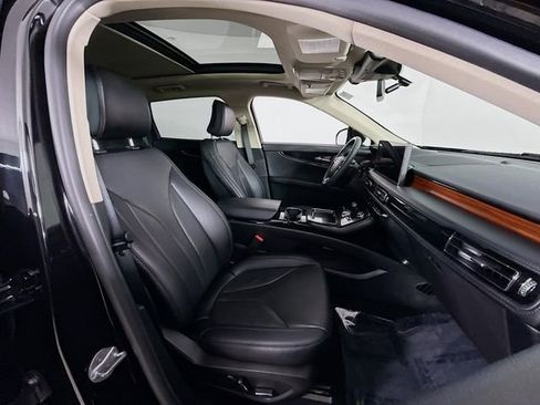 Used 2023 Lincoln Nautilus Reserve image 28