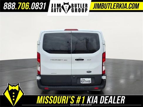 Used 2023 Ford Transit 350 XLT image 31