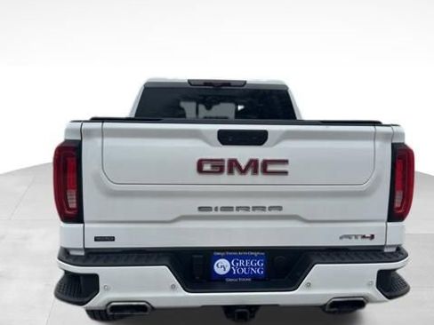 Used 2021 GMC Sierra 1500 AT4 w/ AT4 Premium Package image 6